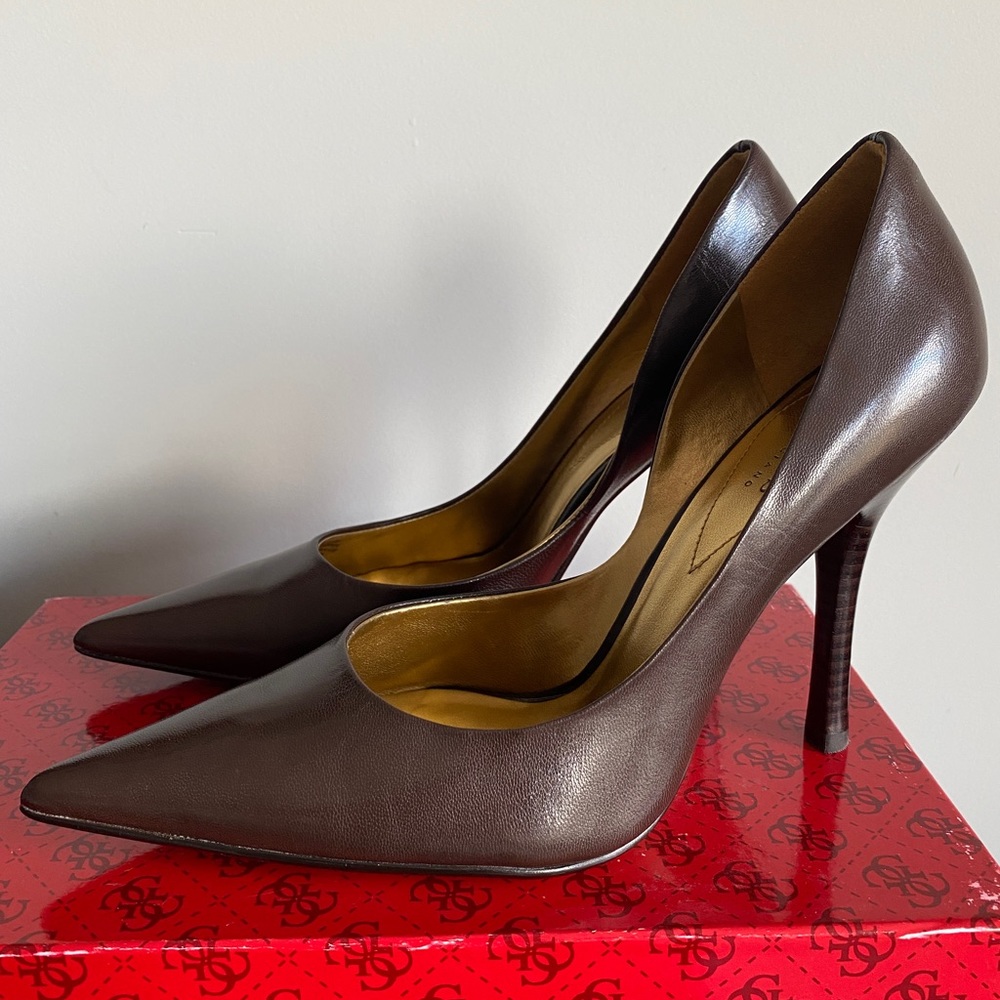70% OFF 12 HRS ONLY  GUESS Carrie Brown Leather High Heel Pumps US 8.5